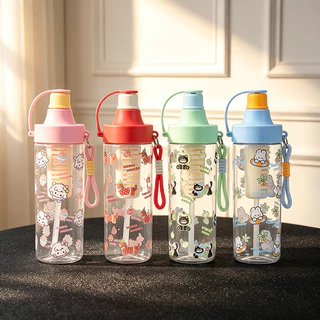 COD🍎 ขวดน้ำลายแอปเปิ้ล สไตล์น่ารัก ขนาด 650ml มีหลอดดูด พกพาง่าย ปลอดสาร BPA วัสดุหนาทึบ ทนทานไม่แตก