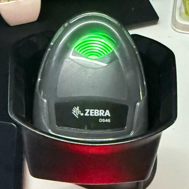 เครื่องอ่านบาร์โค้ด Zebra รุ่น DS2208 สแกนบาร์โค้ด พร้อมขาตั้ง ของแท้ 100 %