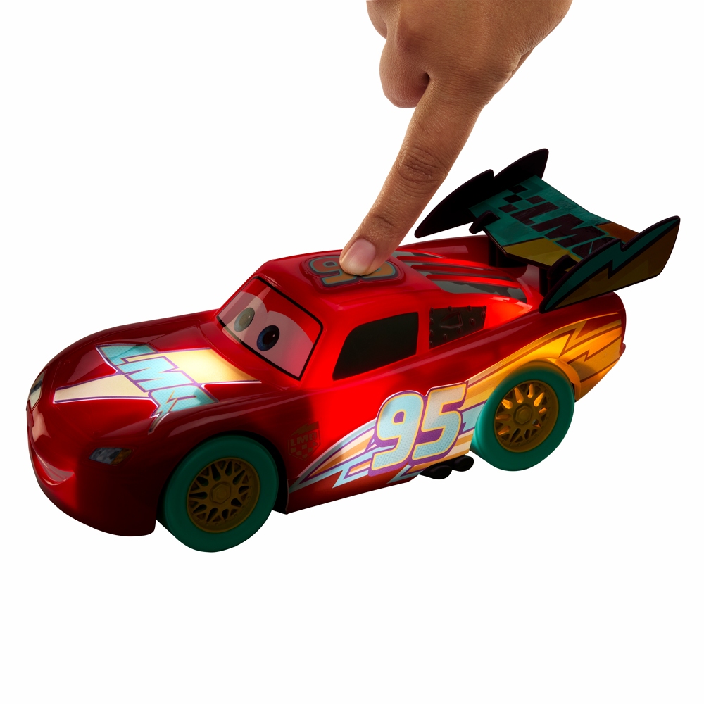 Cars ماكوين بأضواء وأصوات Race to Celebrate — صورة 7