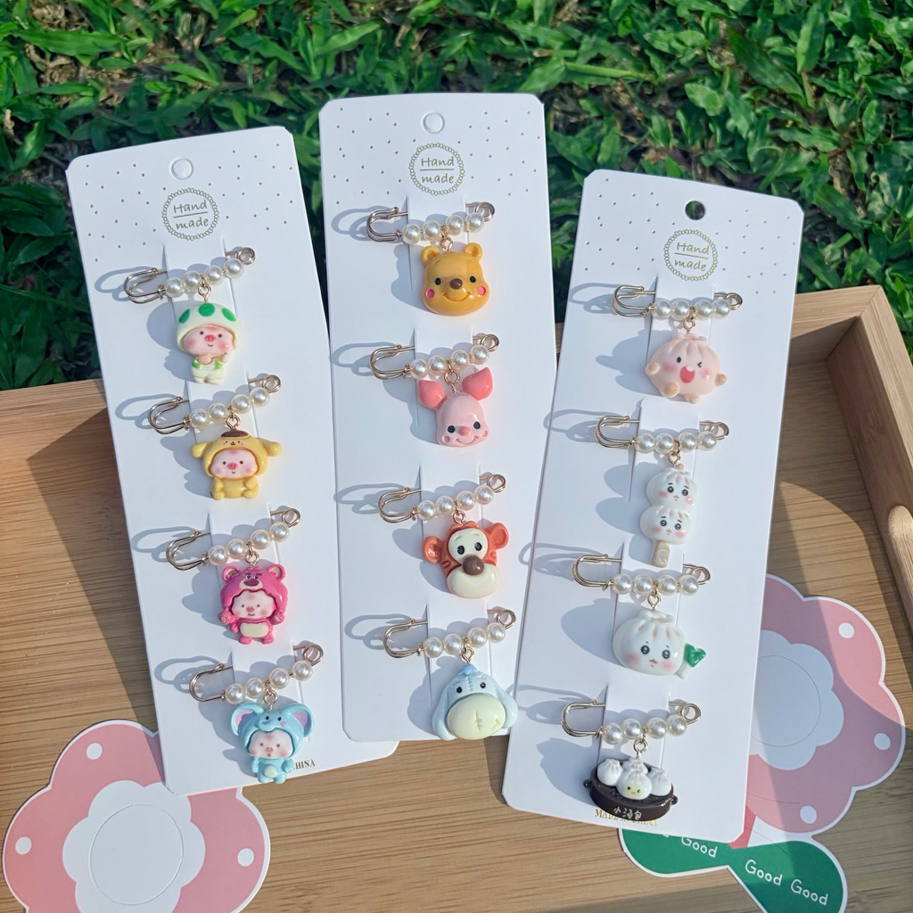 เข็มกลัดคนท้อง KN41 ขนาด 3.8 ซม. 4 ชิ้น ติดแน่น ไม่เป็นรู brooch ติดเสื้อผ้า กระเป๋า ปรับเอวกางเกง (พร้อมส่ง)