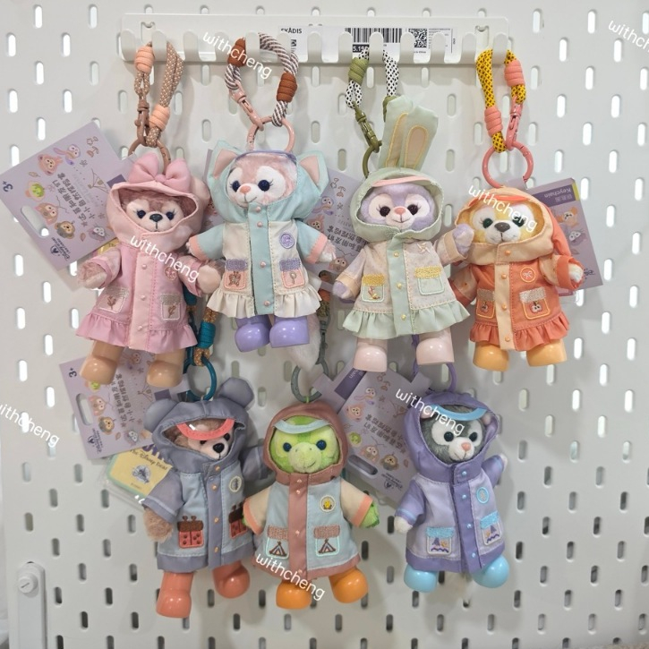 พร้อมส่ง 🌧️✨ พวงกุญแจ Duffy & Friends คอล Raincoat Collection จาก Shanghai Disney Resort ✨🌈