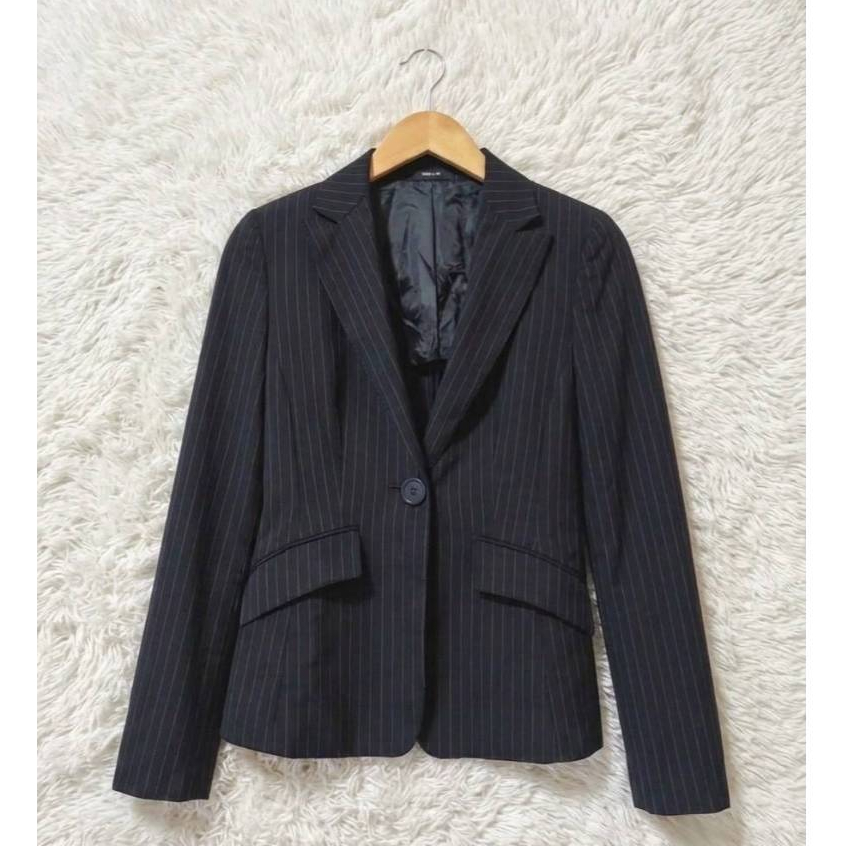 อก 32 สูทมือสอง Blazer สีดำริ้ว *S580