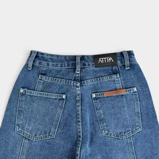 Atipashop - Nolan Jeans (#A060) กางเกงยีนส์ ขายาว กระบอกกลางตรง ดีเทลป้ายหนัง
