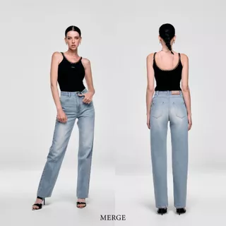 Merge Official - Slim Mid Waist Jeans 03 (พร้อมส่ง)
