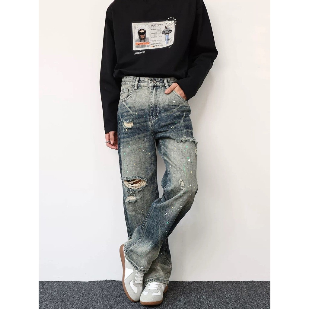 กางเกงยีนส์ผู้ชาย ทรงกระบอกใหญ่ Baggy ขาดเข่า แต่งลายสาดสี สไตล์ Y2K รุ่น D852