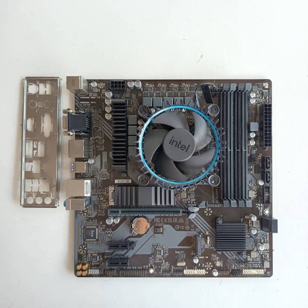 CPU  Core i3  12100F + M/B  GIGABYTE  B760M  DS3H  DDR4  (1700)