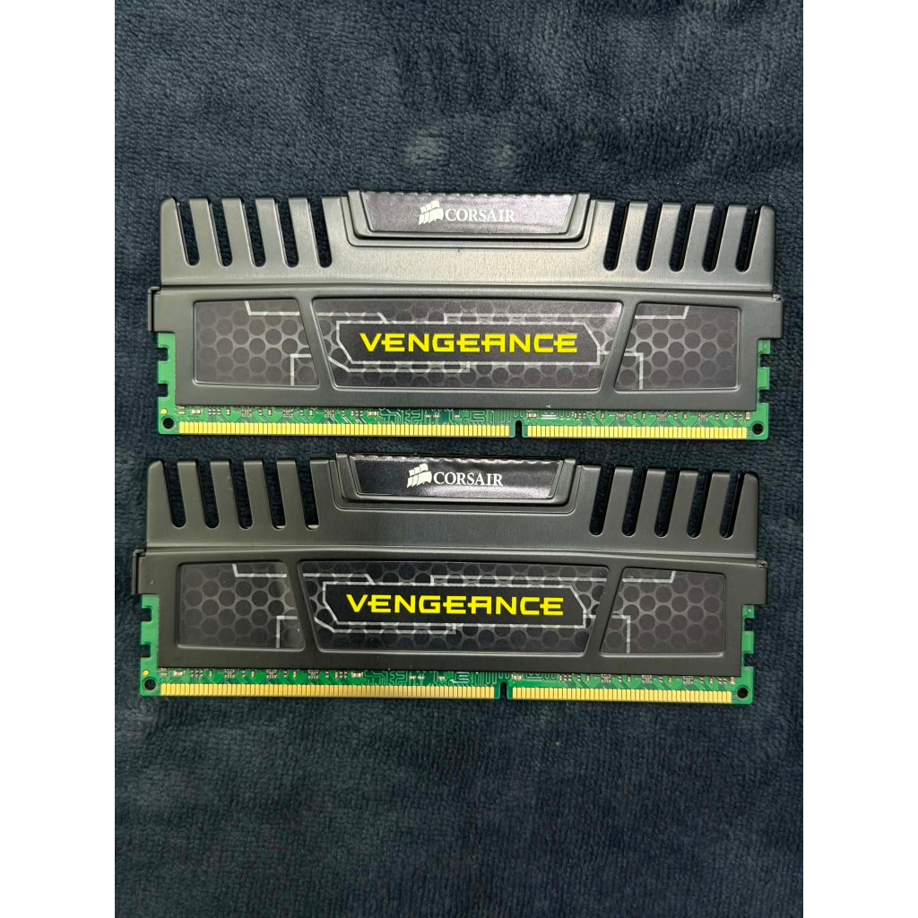 16GB(8GB*2) DDR3 1600Mhz CORSAIR VENGEANCE (CMZ16GX3M2A1600C9) 8X2 BLACK Memory RAM (หน่วยความจำ) แร