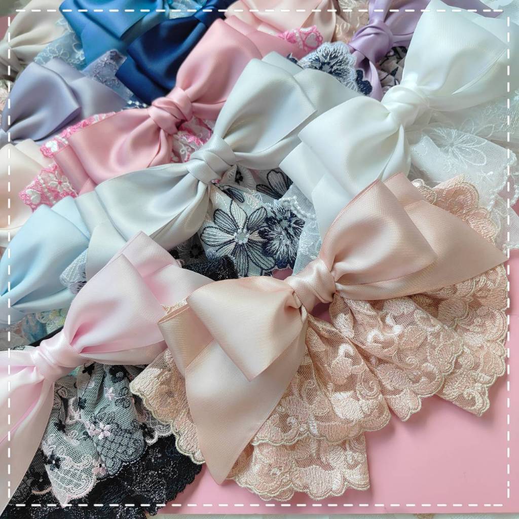 A Dream (19สี ) กิ๊บสปริงโบว์ซาตินแต่งระบายลูกไม้2ชั้นสวยหวาน กิ๊บไซร์L 10ซม. (พร้อมส่ง )