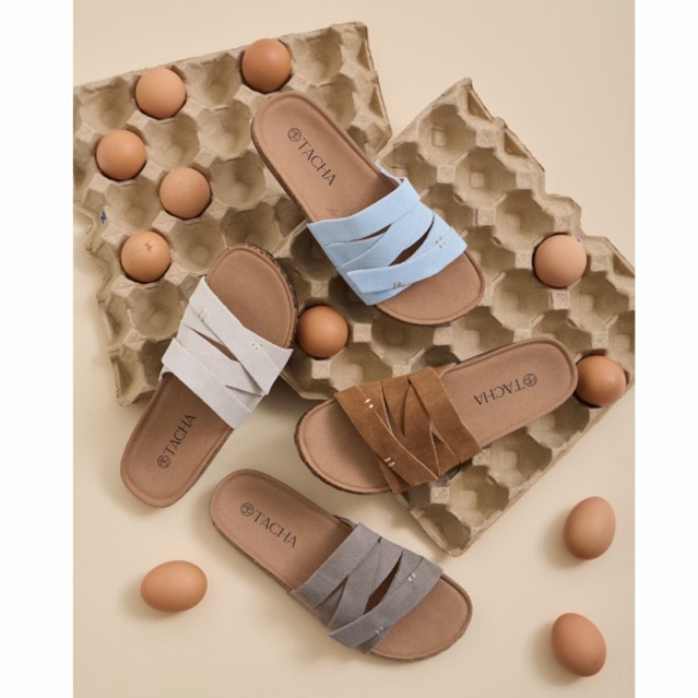 TACHA ROAM Cross stripe sandals รองเท้าแตะหนังแท้