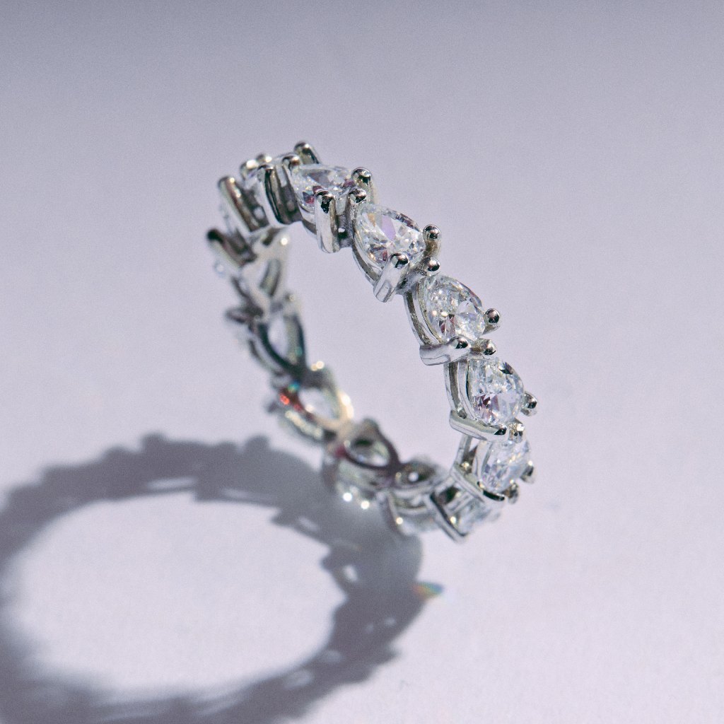 Valichain - Infinity Pear Ring