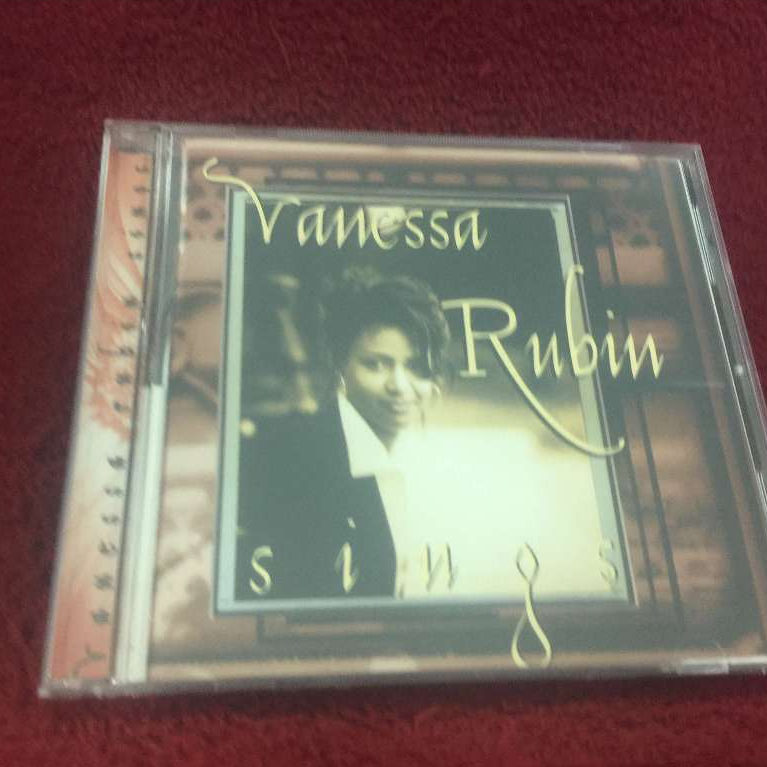 CD Vanessa Rubin - Vanessa Rubin Sings สภาพตามรูปปก ZA370-37