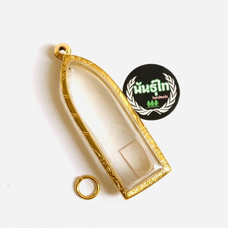 กรอบพระ”งานทองเลเซอร์24k ใส่พระร่วงขนาด1.9x5.9 กรอบหนา9มิล(+-ไม่เกิน2มิล)   1ชุดมีห่วงมียางรองให้  ไ