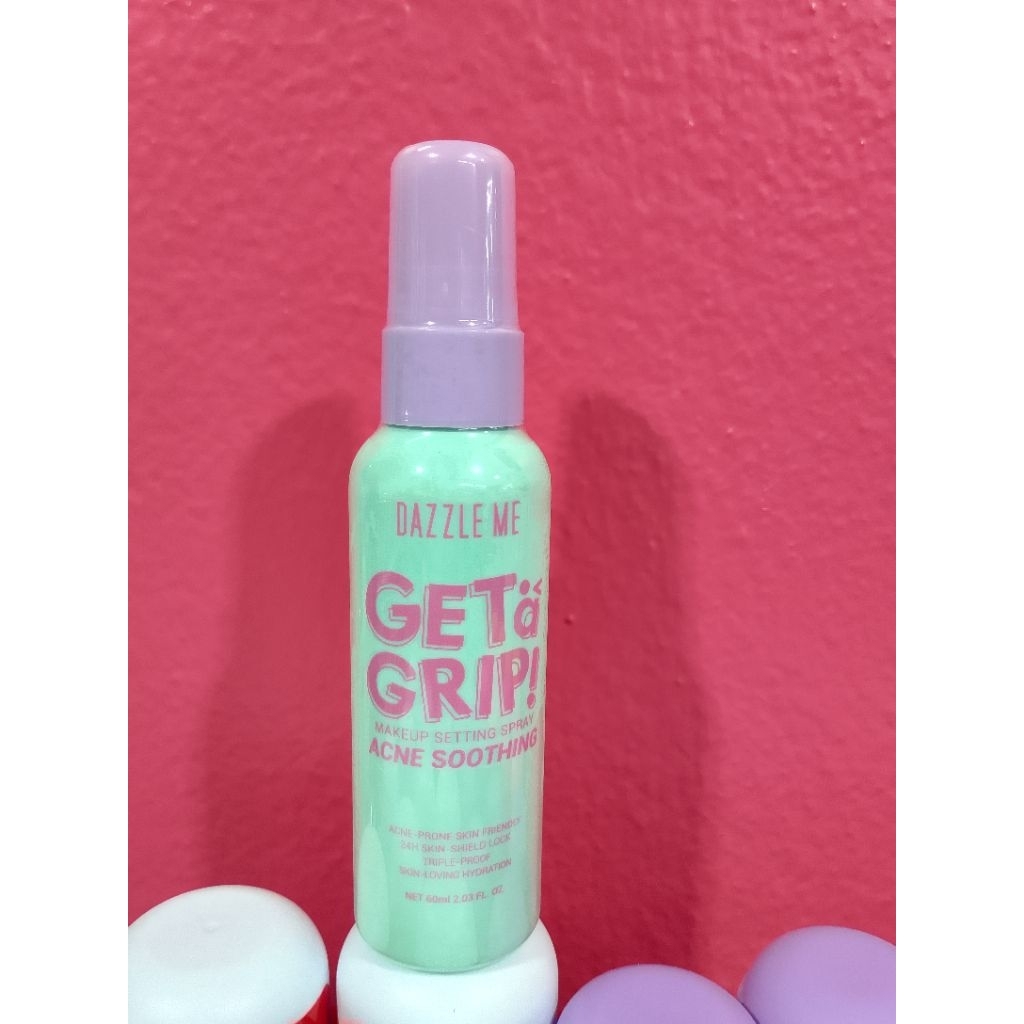 สเปรย์น้ำแร่Dazzle me สูตรเเอคเน่(มิ้น)