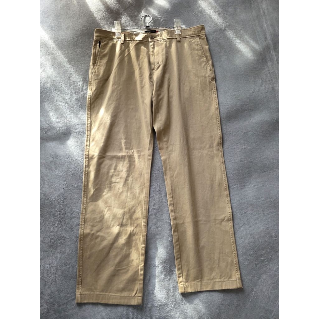 กางเกงผ้า DOCKERS แท้ขายาวสีน้ำตาลกระเป๋าข้างงานสวยไซส์(36)เอว38สะโพก46ยาว40.5(งานมือสอง)4.6