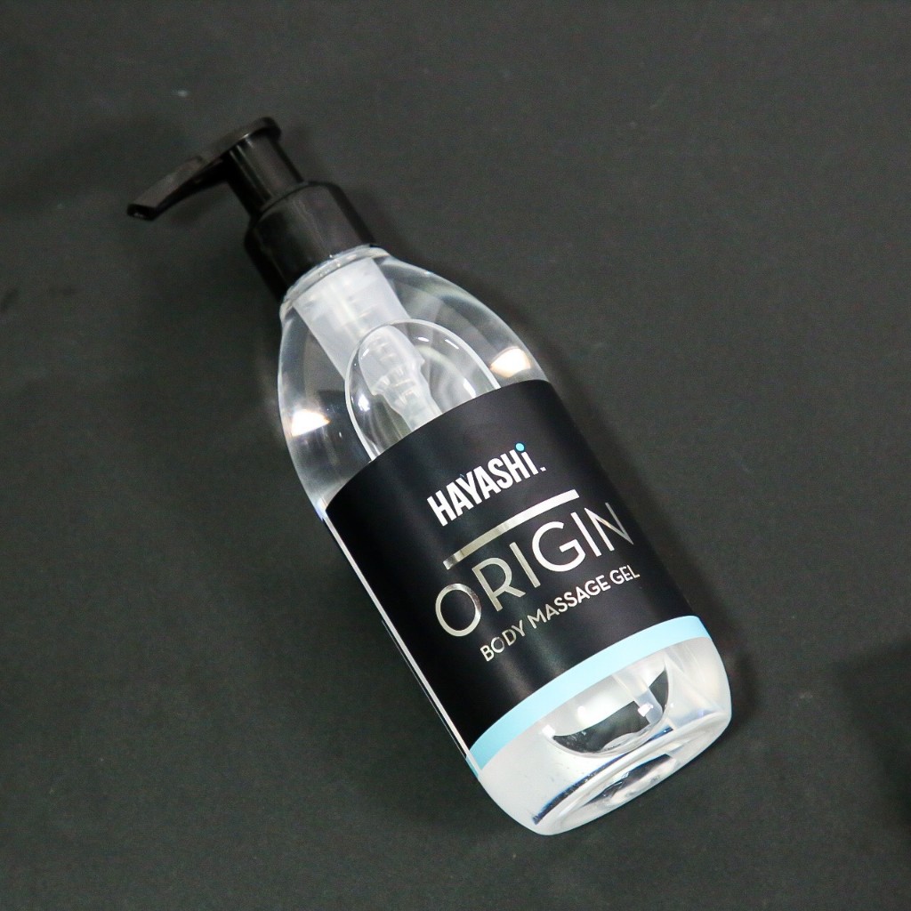 ลื่นไหล ไม่สะดุดในจังหวะรัก กับ "HAYASHI ORIGIN BODY MASSAGE GEL" 280 ml.เจลสูตรน้ำ บางเบาลื่นนาน ปร