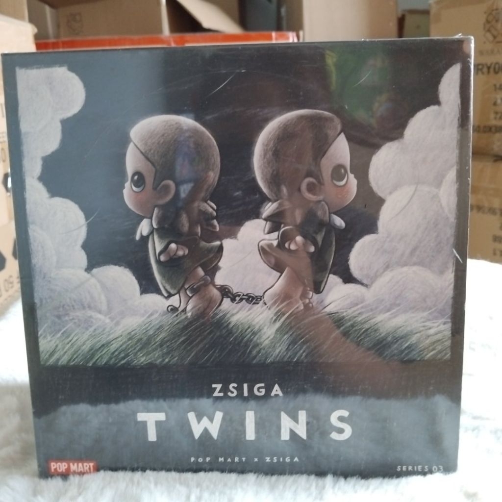ยกกล่อง 9ตัว + Secret "ZSIGA TWINS"