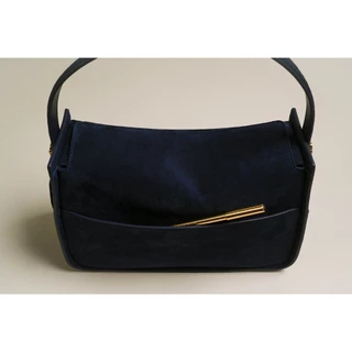 Tocco Toscano Luisa Hobo กระเป๋าสะพายแฟชั่นผู้หญิง หนังกลับ Suede เรียบหรู น้ำหนักเบา ใช้ได้ทุกวัน