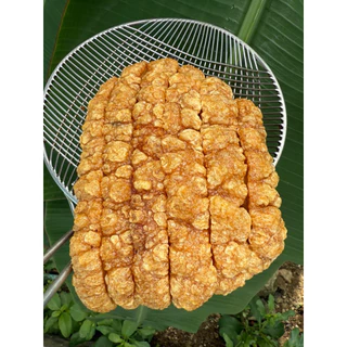 หมูกรอบ พร้อมทาน by หมูกรอบก๊อกก๊อก หมูกรอบแพคสูญญากาศ *พร้อมส่ง1-2วัน*