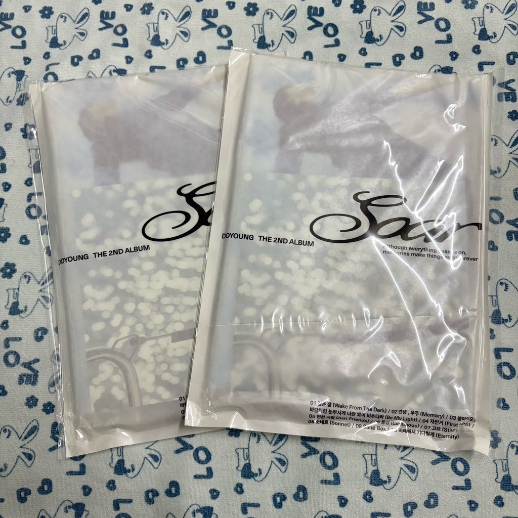 DOYOUNG - SOAR : BE MY LIGHT Versions