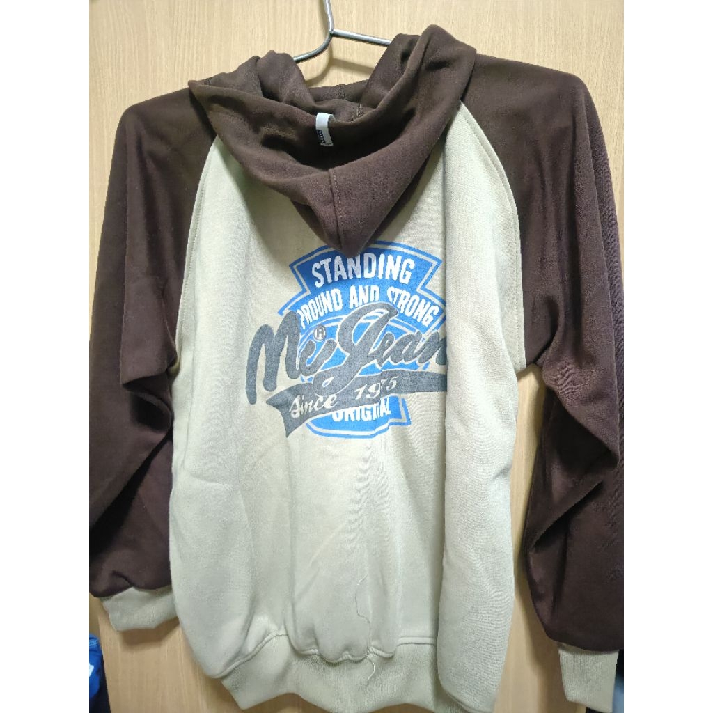 เสื้อกันหนาวmcปักลาย