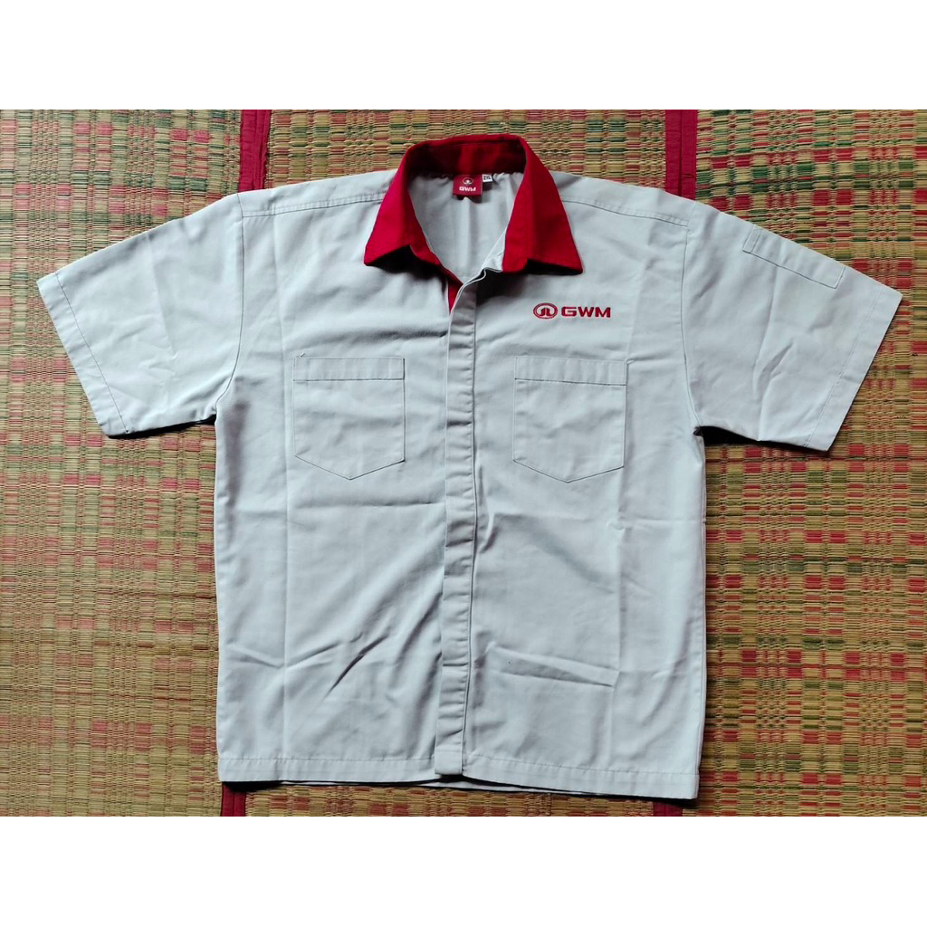 เสื้อเซอร์วิส แขนสั้น  GWM