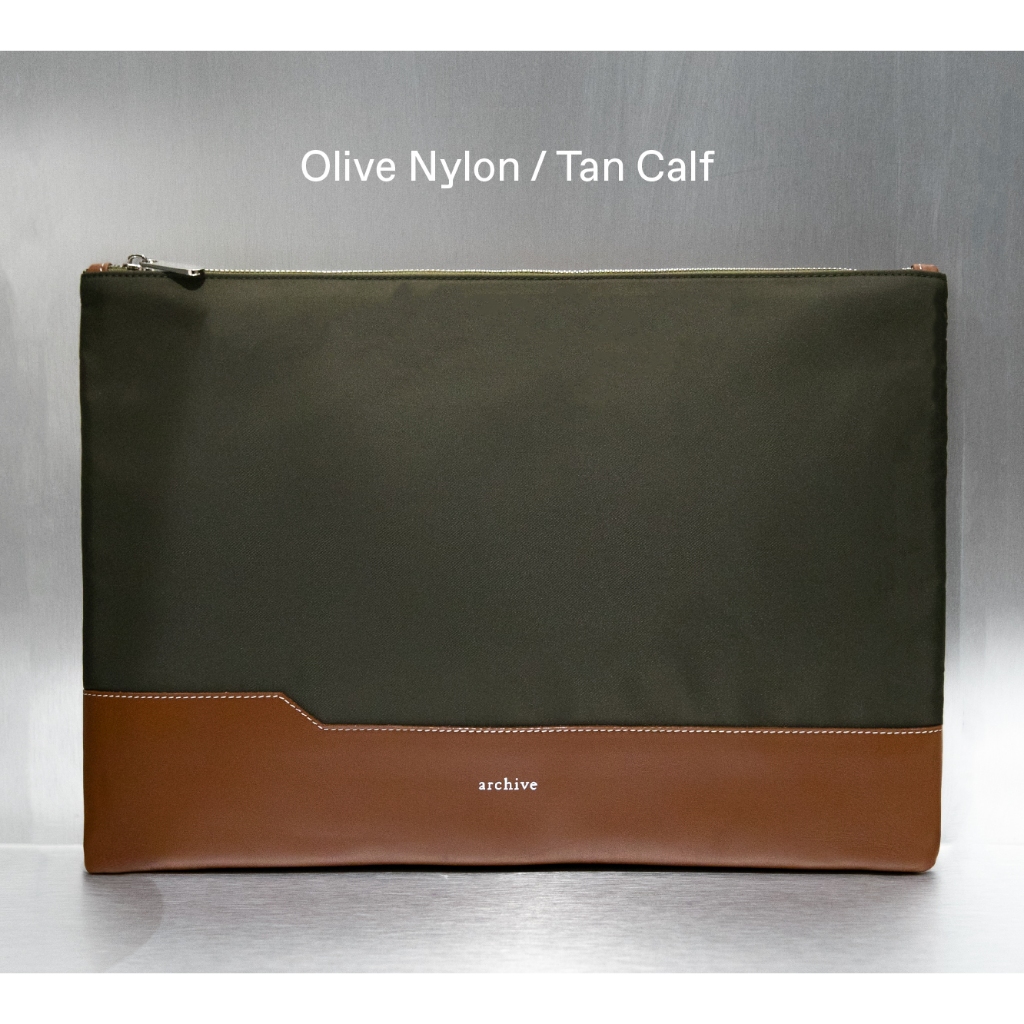 Archive Clifford Nylon Laptop Case (Olive/Tan)