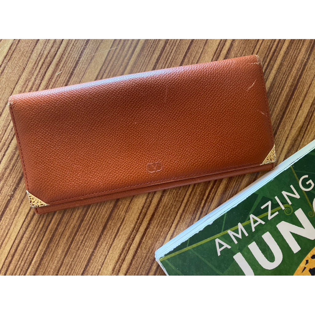 กระเป๋าสตางค์ valentino garavani มือ2 ของแท้💯🇯🇵