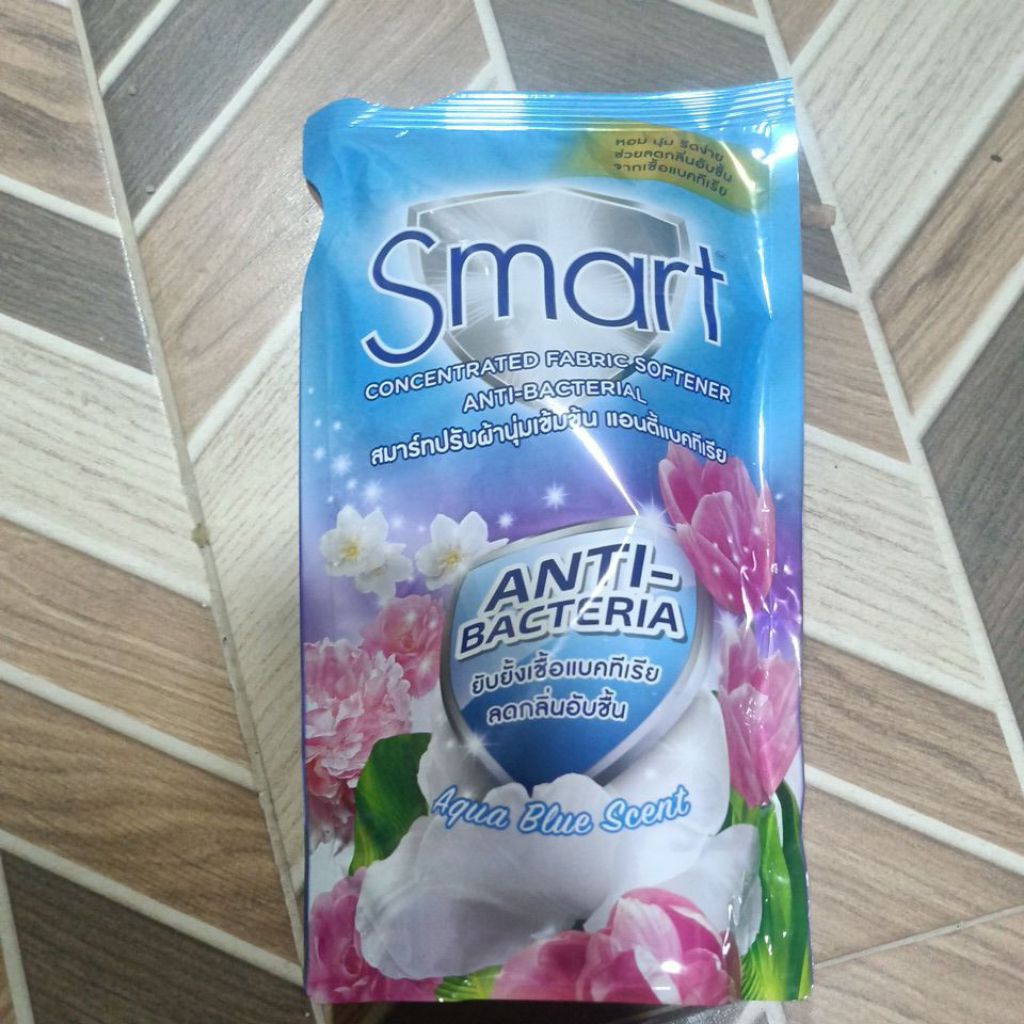 Smart น้ำยาปรับผ้านุ่มเข้มข้น แอนตี้แบคทีเรีย
