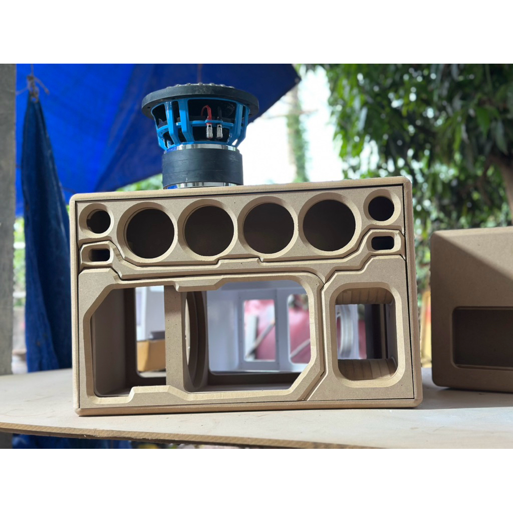 ตู้ลำโพงบลูทูธ 8นิ้วเดี่ยวกระแทกข้าง