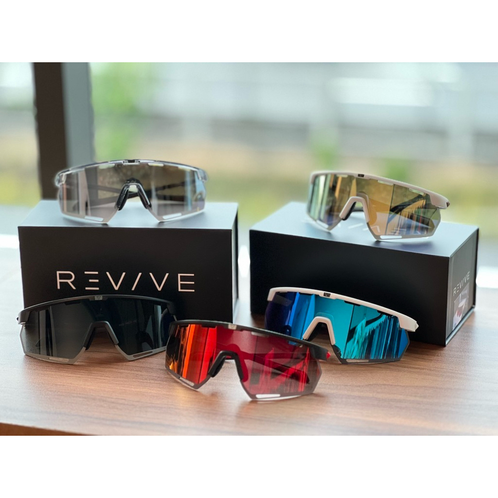 แว่นตากันแดด 𝗥𝗘𝗩𝗜𝗩𝗘 : 𝗥𝗘-𝟬𝟮 𝗣𝗥𝗢 𝗛𝗶𝗴𝗵𝘁-𝗖𝗼𝗻𝘁𝗿𝗮𝘀𝘁 𝐗-𝐕𝐘𝐒𝐍