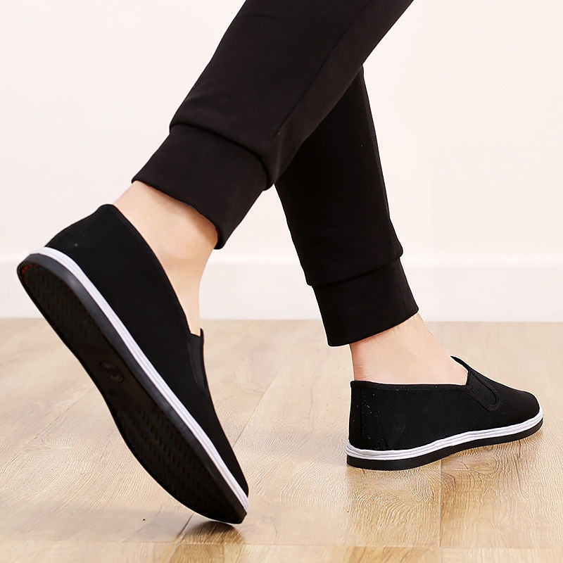 Bbigsize ไลฟ์สไตล์ที่กระฉับกระเฉง ด้วยรองเท้าสลิปออน สำหรับผู้ชาย  ดีไซน์เรียบง่าย พื้นนุ่ม น้ำหนักเบา ระบายอากาศได้ดี - รูปที่ 3