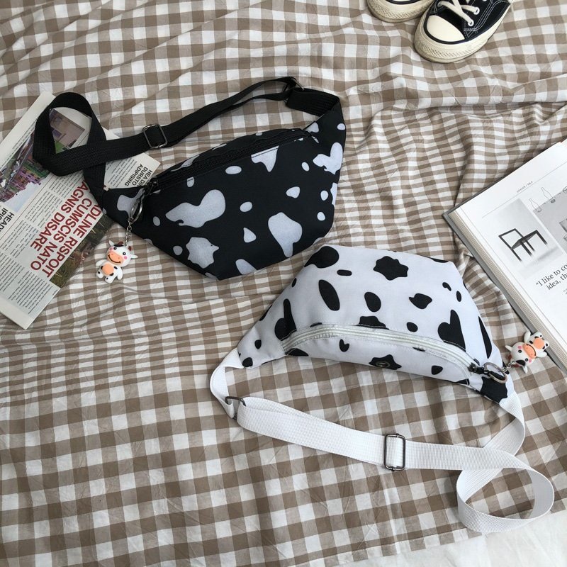 กระเป๋าคาดอก สปอร์ต แฟชั่น ลายสวย  แฟชั่น ลายสวย เท่ห์ มีซิป 3 ช่องกระเป๋าคาดอก  สปอร์ต แฟชั่น ลายสวย