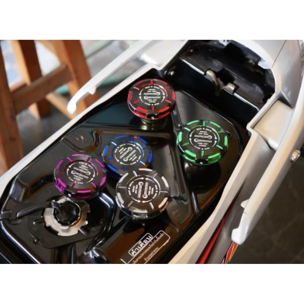 ฝาถังน้ำมันแต่ง Revolution Forza/giorno/dax/ct/c-125 พร้อมส่ง