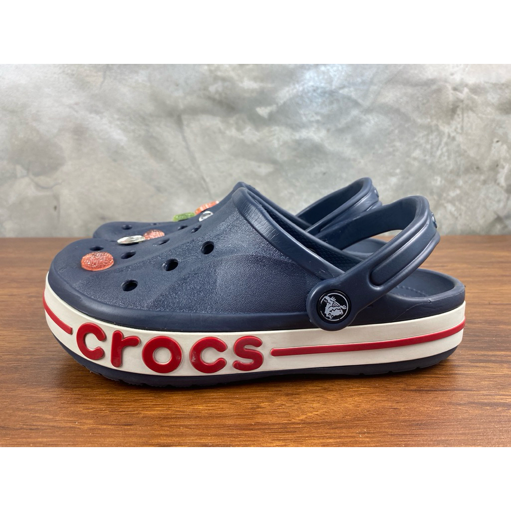 crocs iconic comfort ของแท้100% มือสอง size M6/W8(38-39)