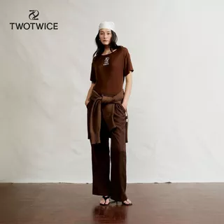 Twotwice - Ultra Soft Tee Brown tone ใส่ได้สองด้าน เส้นใยธรรมชาติ 96% นุ่มสบาย ได้รับการรับรองความปลอดภัย อ่อนโยนต่อผิว
