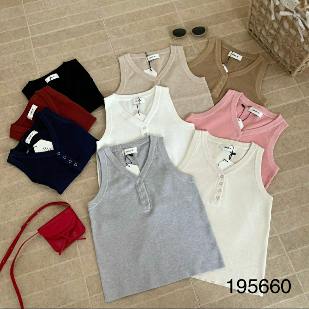 เสื้อแขนกุดไหมพรมOne-kกระดุมFreesize