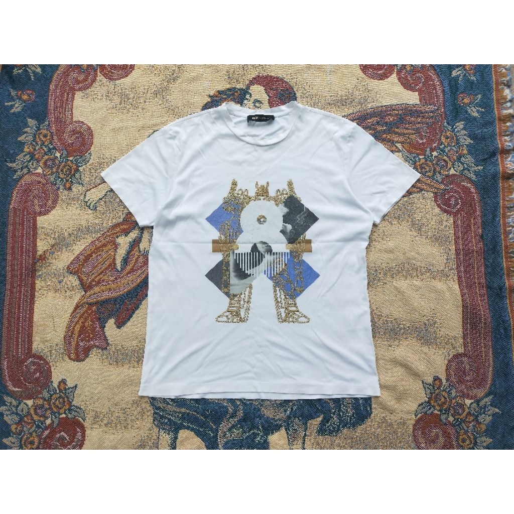 เสื้อยืด  MCM  มือสอง