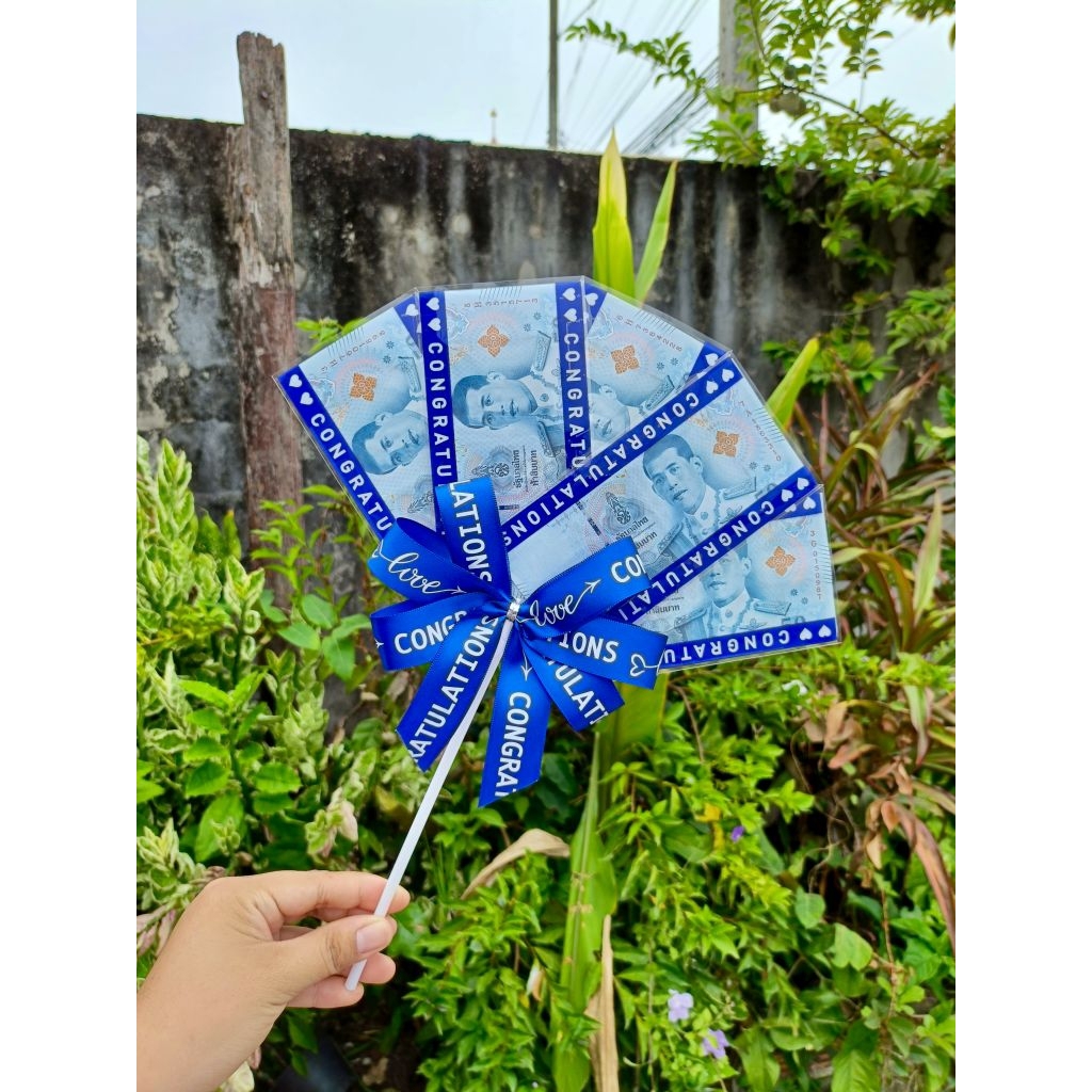 พัดธนบัตร 5ใบ สายสะพายปัจฉิม (ลูกค้านำไปใส่เงินเอง) สายสะพายเด็ก Congratulations