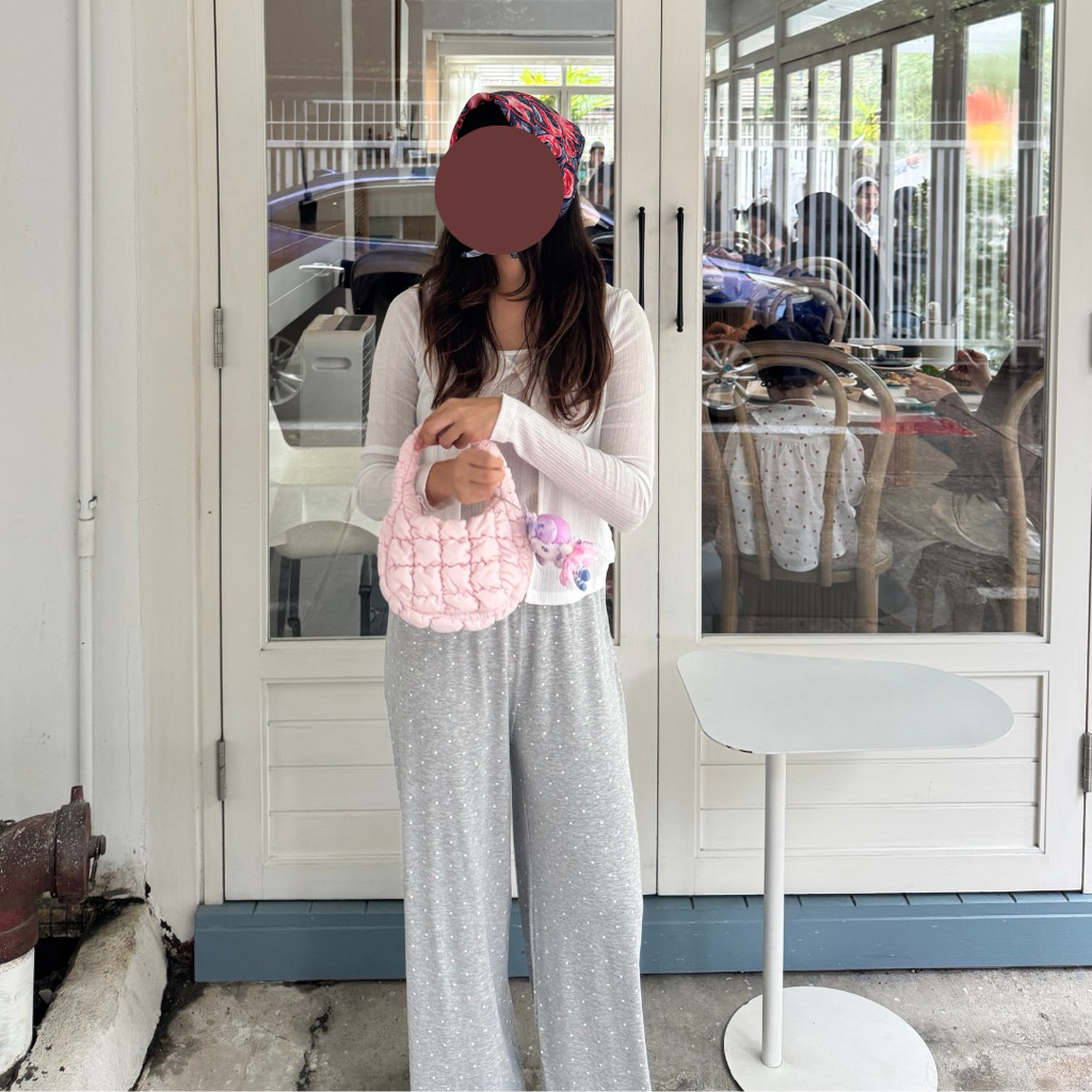 grey polkadot กางเกงขายาวลายจุดสีเทาอ่อน