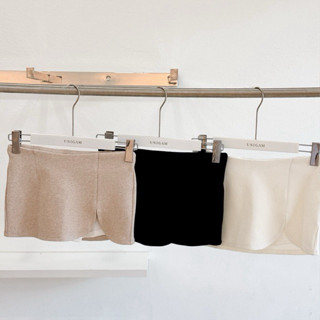 [พร้อมส่ง] LOWER SKIRT กระโปรงทรงเอ เอวต่ำ Unigam