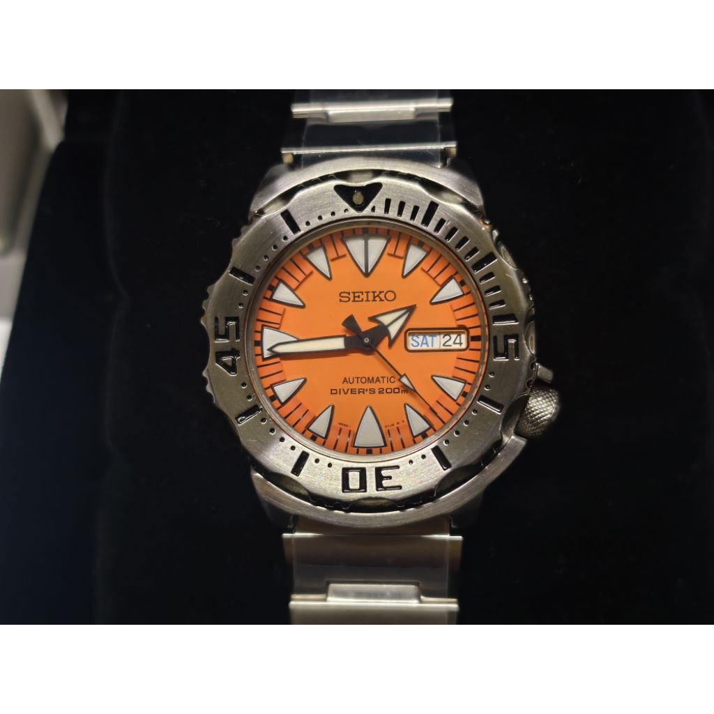 Seiko Monster Fang SRP309 หน้าส้ม