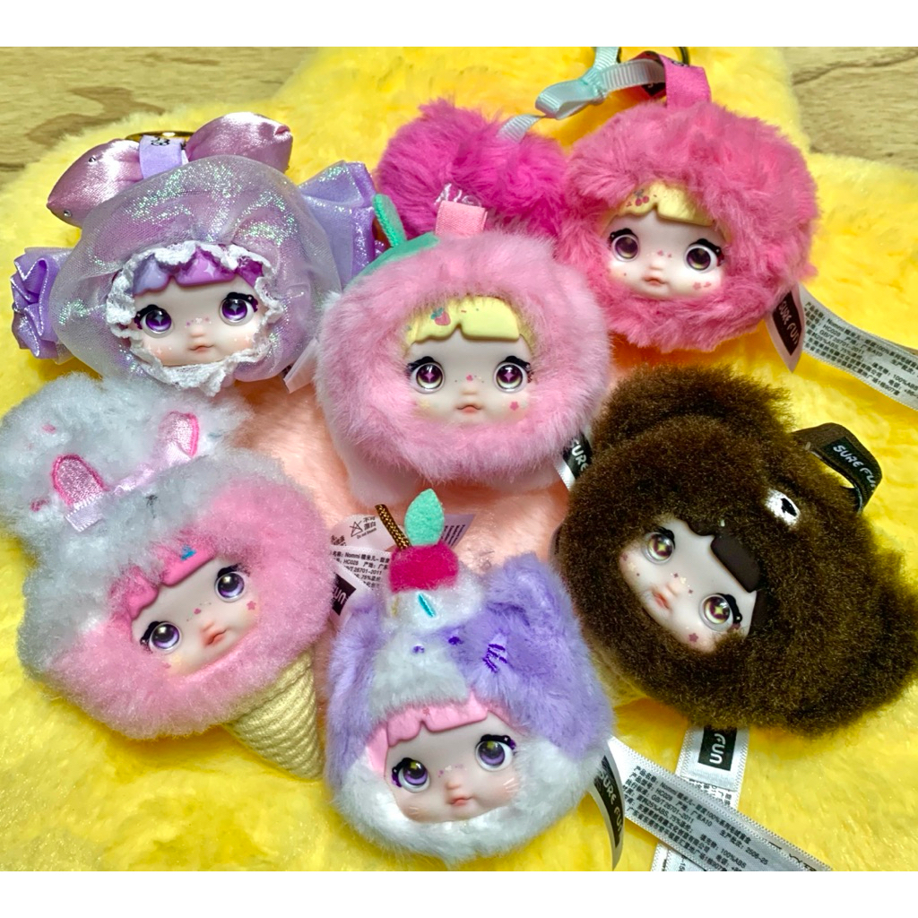 พร้อมส่ง🇹🇭พวงกุญแจ Nommi sweetness v8 แบบเลือกตัว (เช็คการ์ด)