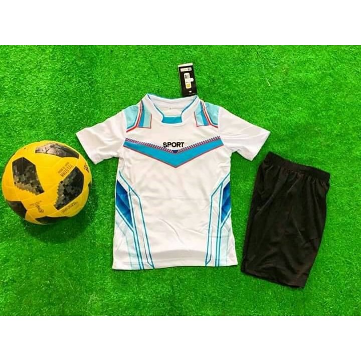 ชุดกีฬาเด็กได้ทั้งเสื้อทั้งกางเกงใส่ได้ทั้งผู้หญิงผู้ชายเนื้อผ้าดีใส่สบายครับ