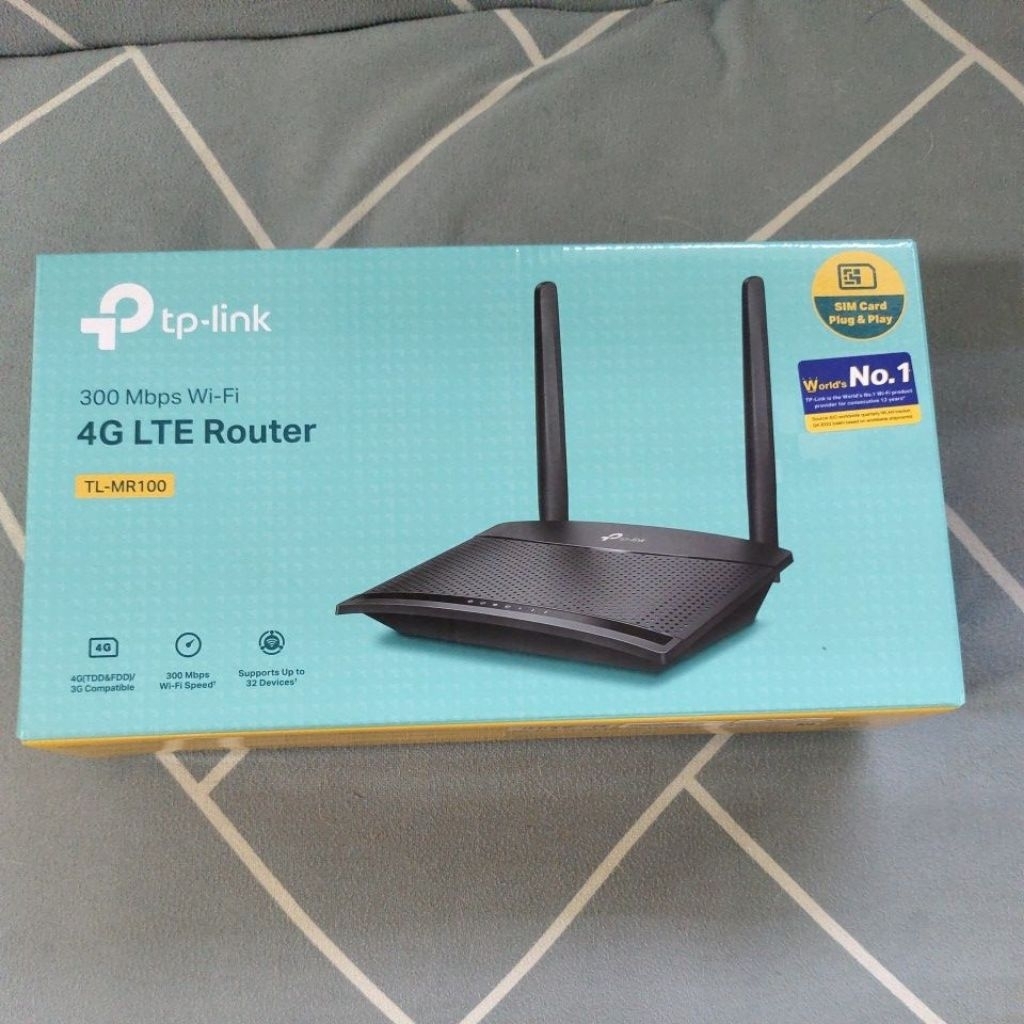 มือสองสภาพใหม่มากTP-Link TL-MR100 ซึ่งเป็นเราเตอร์ 4G LTE แบบใส่ซิมการ์ด