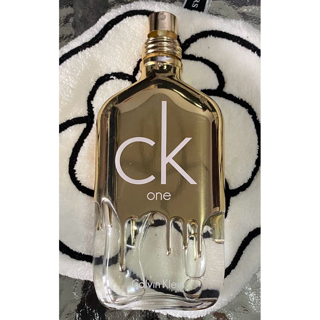 น้ำหอมck one ทองมือสองของแท้คะขนาด200ml.