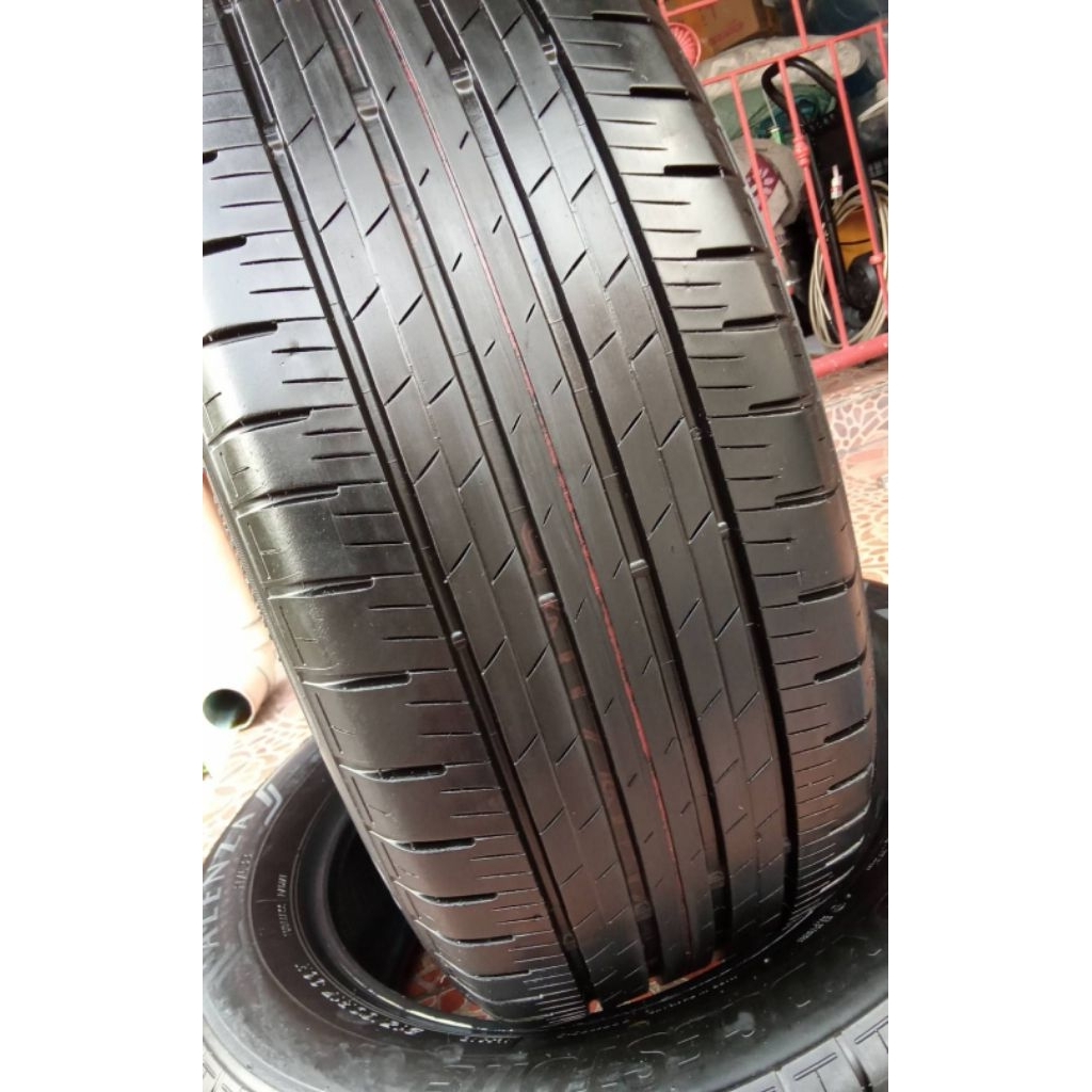 Bridgestone 215/60 R17 (ปี23)