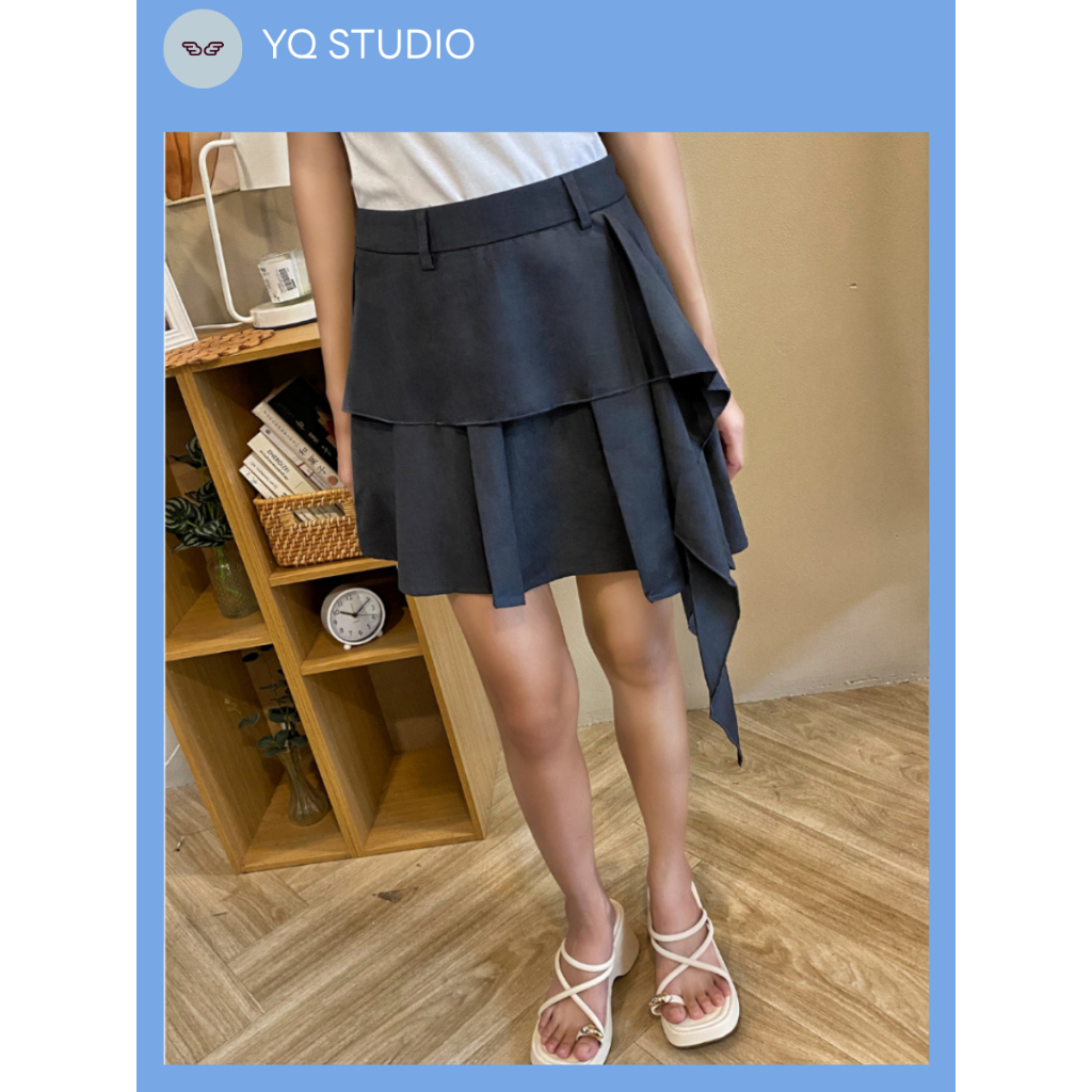 A567 YQ KOREAN SHOP "กระโปรงสั้นชายระบายเทา ป้าย YQ