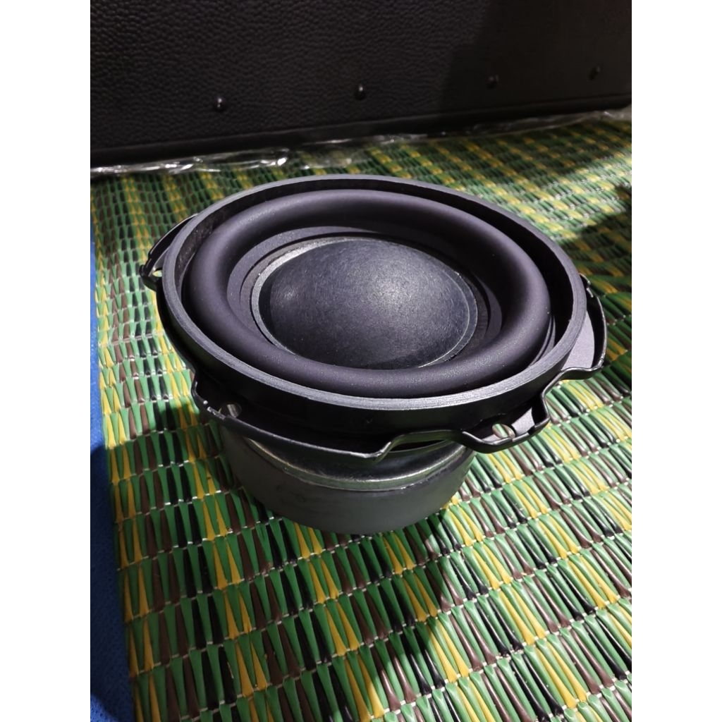 ดอกลำโพง 4.5 นิ้วดอกซับ 4.5 นิ้ว 4 โอม 50 วัตต์ดอกมะเฟือง