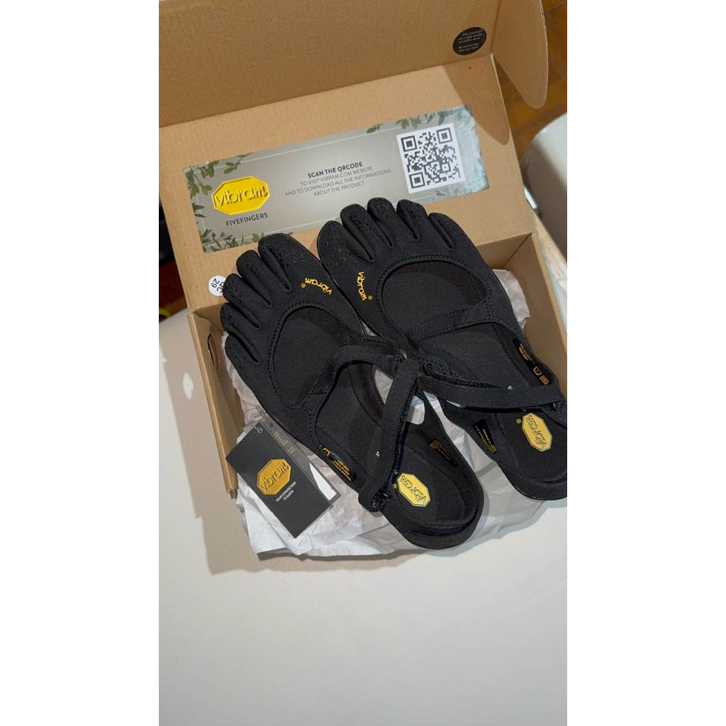 รองเท้า Pilates Vibram FiveFingers🤸🏻‍♀️💖