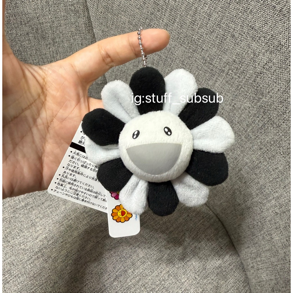 พร้อมส่ง/ของแท้ พวงกุญแจเข็มกลัด murakami จากญี่ปุ่น